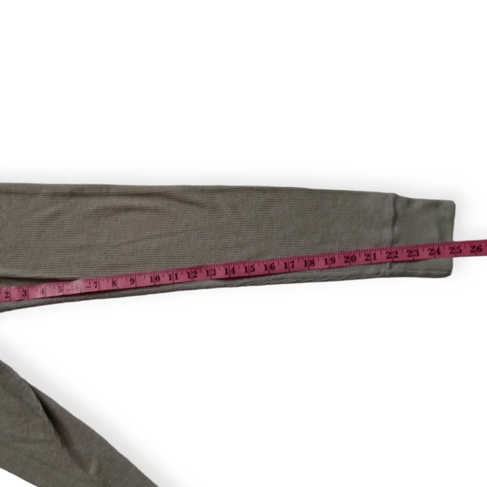 FRUIT OF THE LOOM BOYS' THERMAL 2-PIECE SET. SIZE L/G 10/12. COLOR GRAY. - Picture 15 of 16